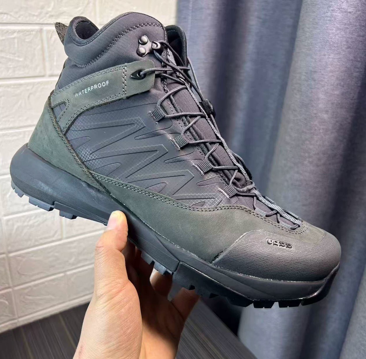 High Top Hiking Leather Shoes  - Streetwear Brand Designs 评论和价格